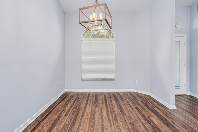 Building Photo - 3 Bedroom Port Orange Home