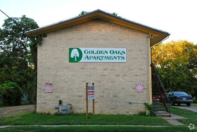 Building Photo - 1517 N Haskell Ave