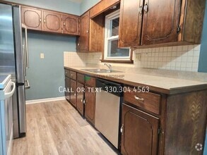 Building Photo - 1712 Breiding Rd