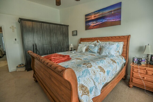 Building Photo - Piney Orchard Townhome