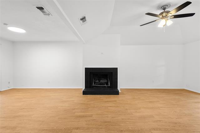Building Photo - 2806 Spring Valley Dr