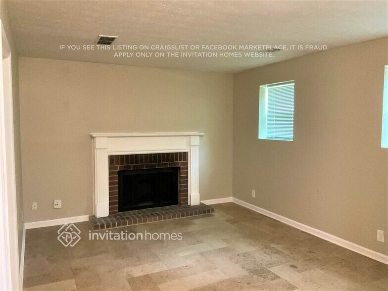 Building Photo - 84 Birch Rill Dr