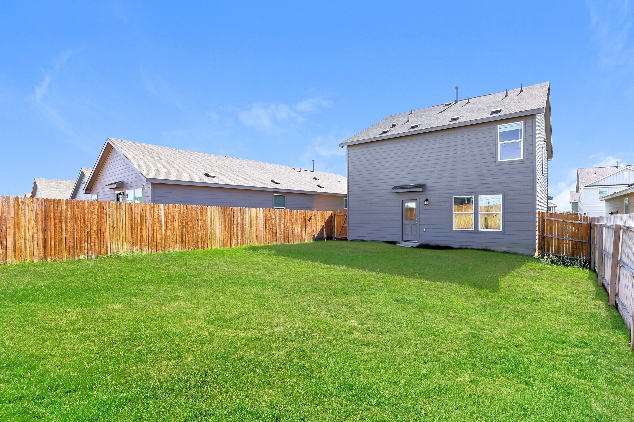 Building Photo - 4215 Southton Mere