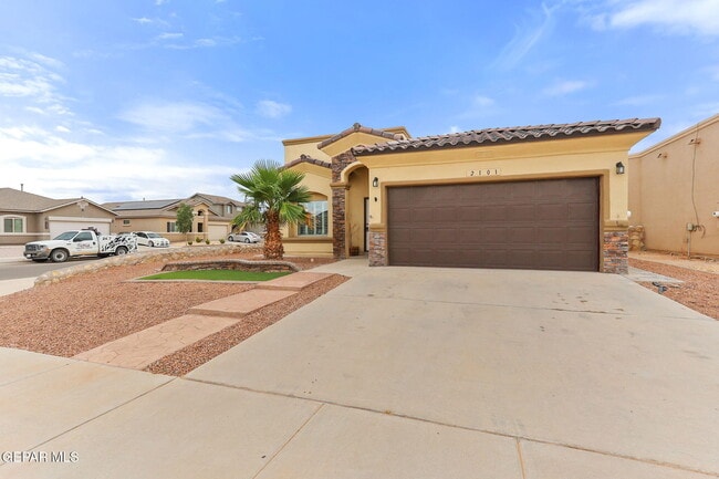 Building Photo - 2101 James White Dr
