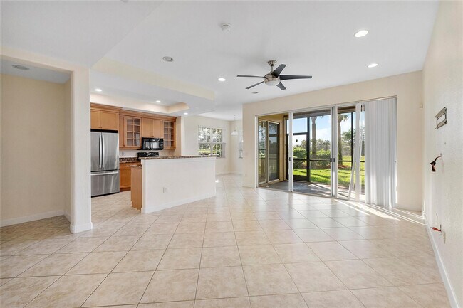 Building Photo - 8287 NW 128th Ln