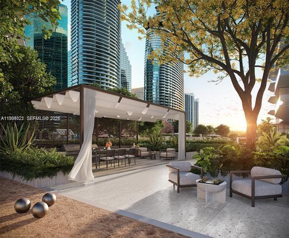 Building Photo - 77 SE 5th St