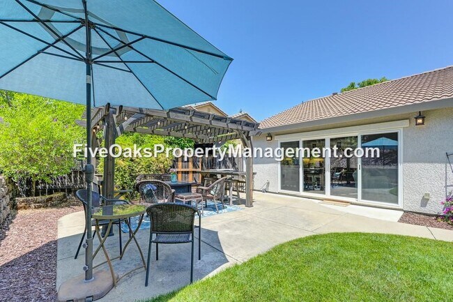 Building Photo - 531 Rowlands Ct