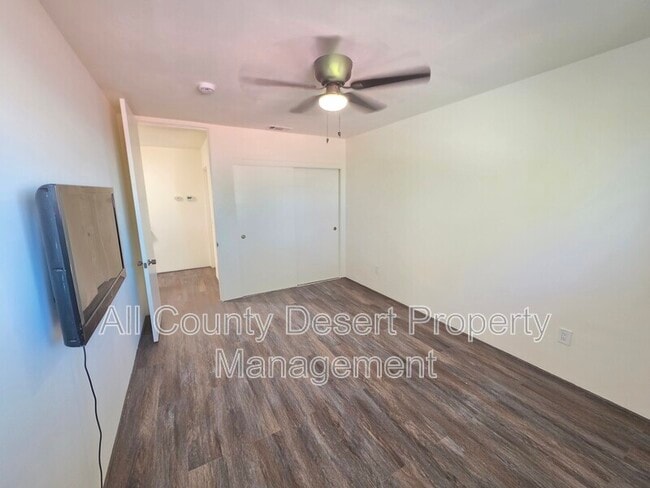 Building Photo - 2504 N Whitewater Club Dr