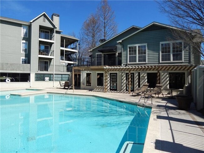 Building Photo - 302 Granville Ct