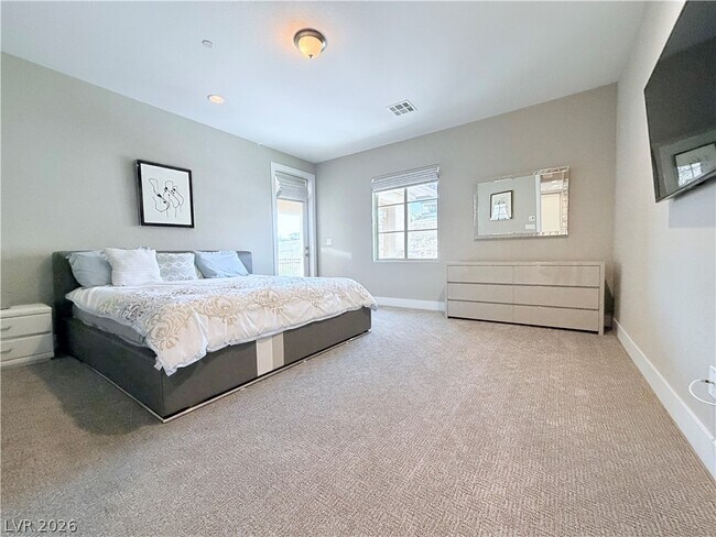 Building Photo - 56 Olympia Chase Dr