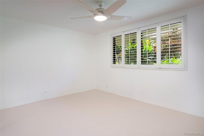 Building Photo - Esplanade on the water