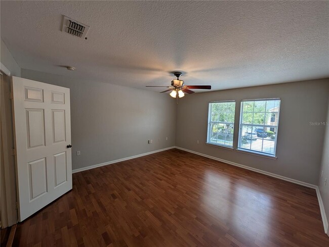 Building Photo - 6212 Ashbury Palms Dr