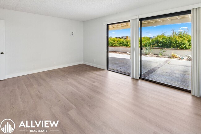 Building Photo - Recently Renovated Two-Story Home in Jasmi...
