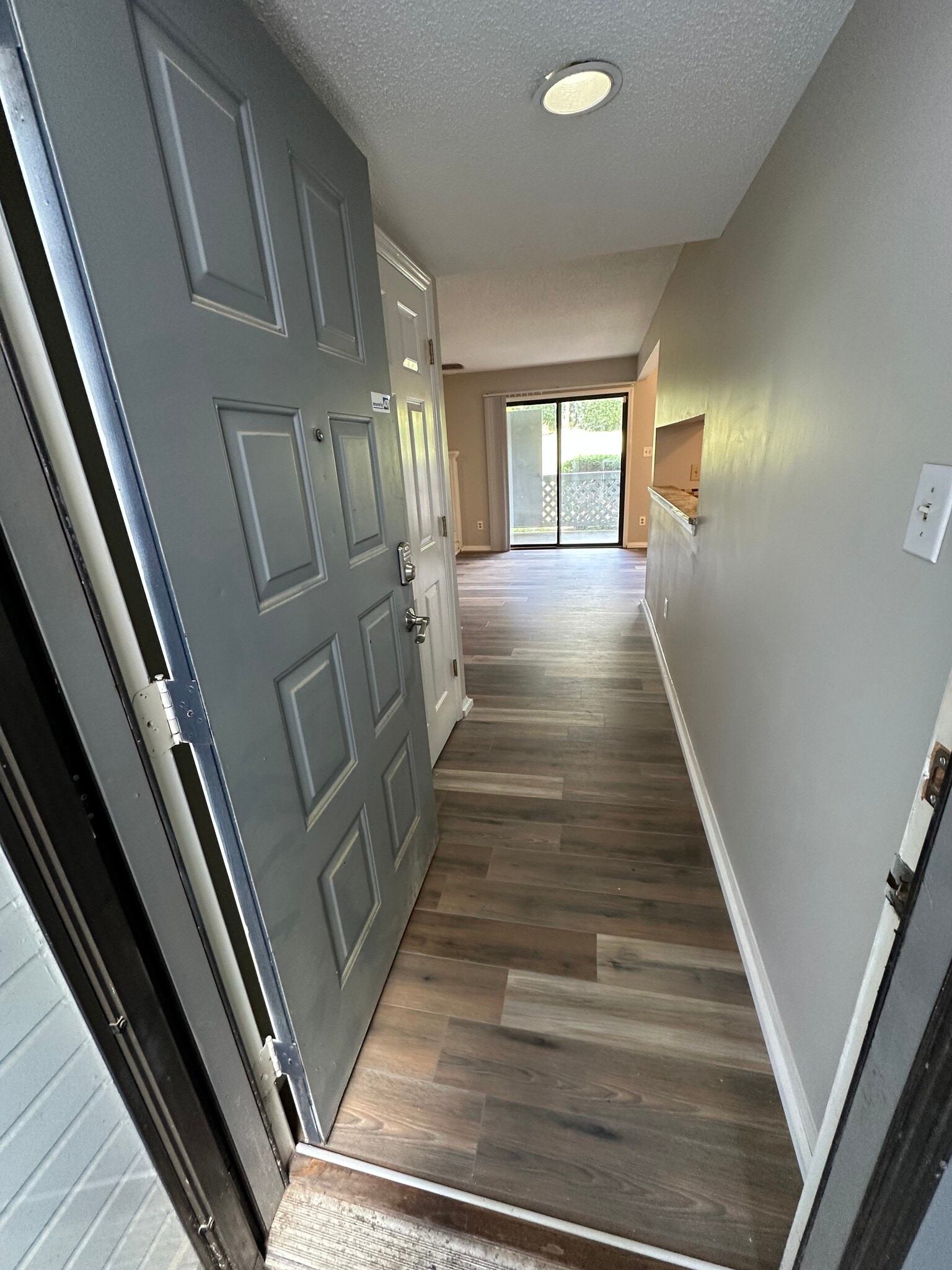Entry - 4621 Hamory Dr