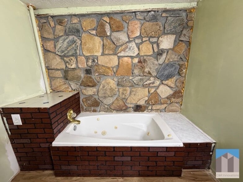 Building Photo - 1252 Lawrenceville Suwanee Rd