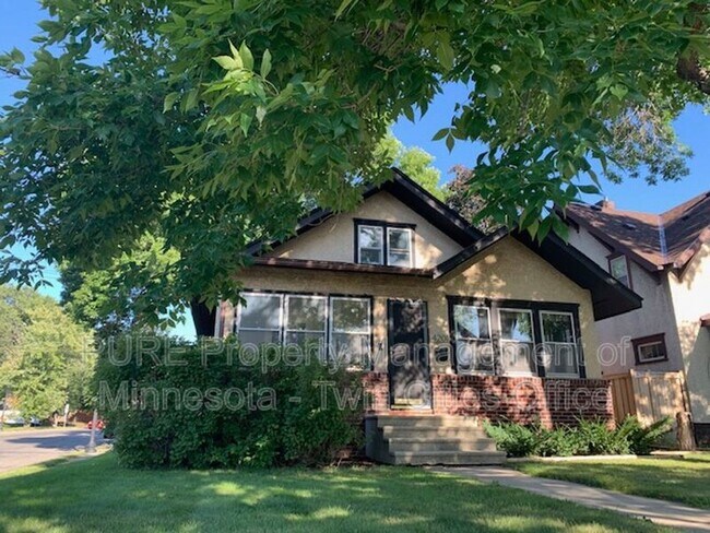 Building Photo - 4201 2nd Ave S