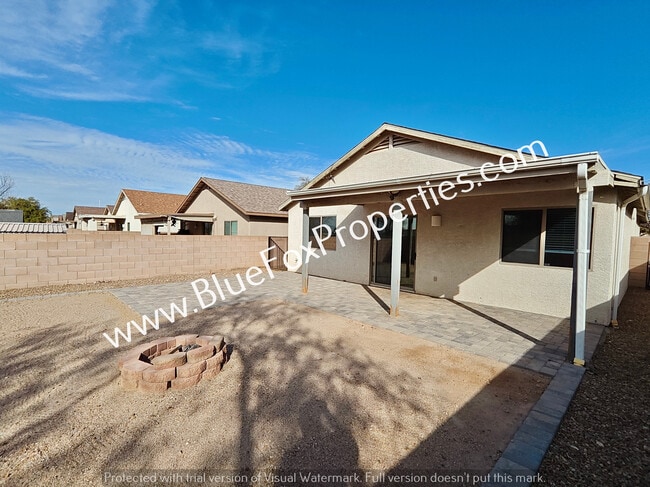 Building Photo - 5257 N Crowley Ln