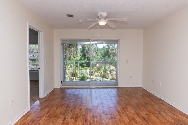 Building Photo - 4270 Calinda Ln