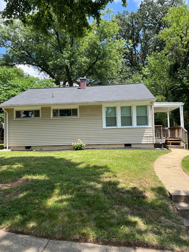 Primary Photo - 1302 Coral Sea Dr