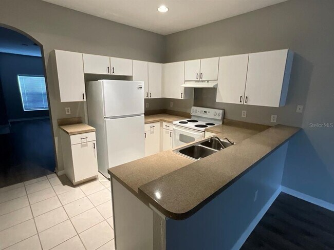 Building Photo - 13121 Kings Crossing Dr