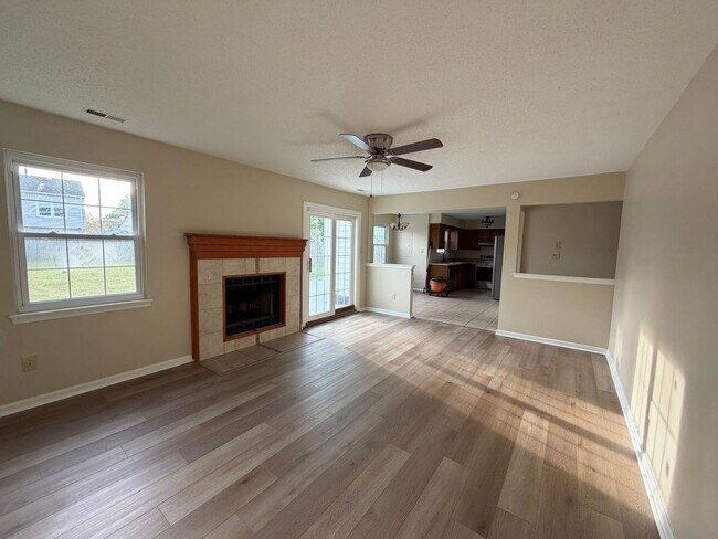 Building Photo - GLENWOOD