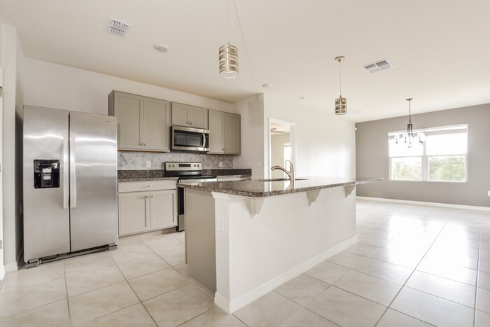 Building Photo - 9578 Black Walnut Dr