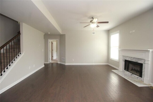 Building Photo - 4086 Water Mill Dr