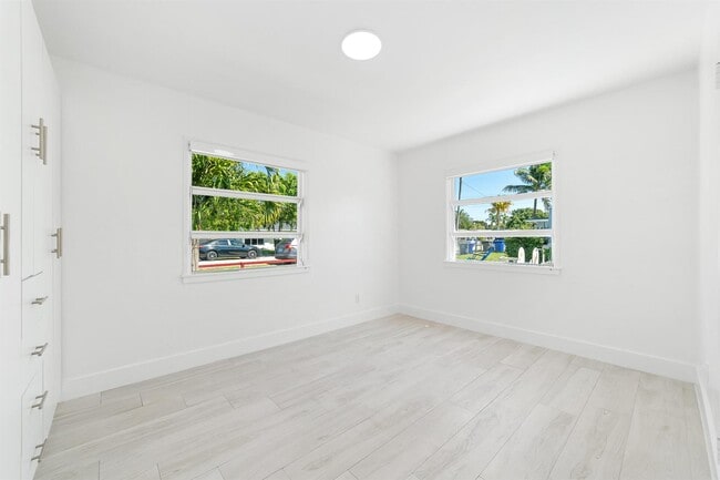 Building Photo - 2130 Wiley Ct