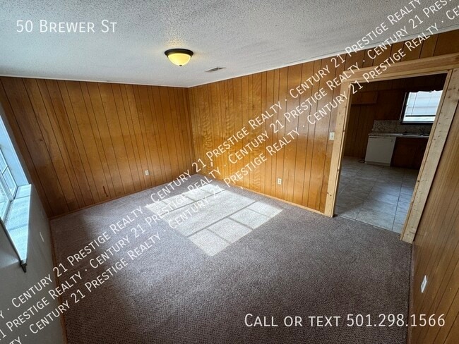 Building Photo - 50 Brewer St