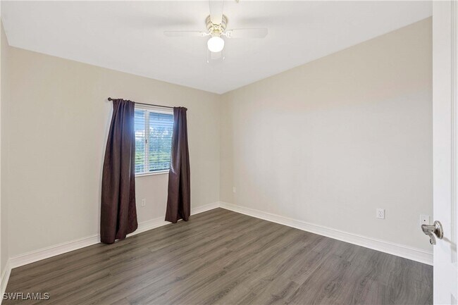 Building Photo - 7823 Regal Heron Cir