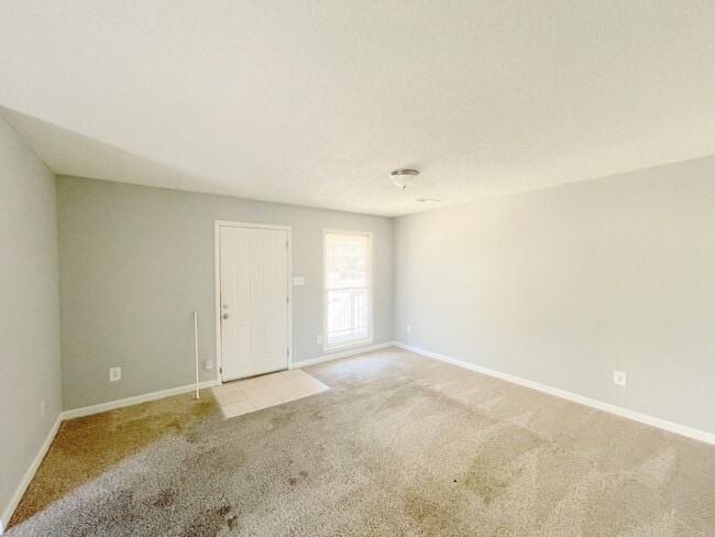 Building Photo - 1507 Halston Cir NW