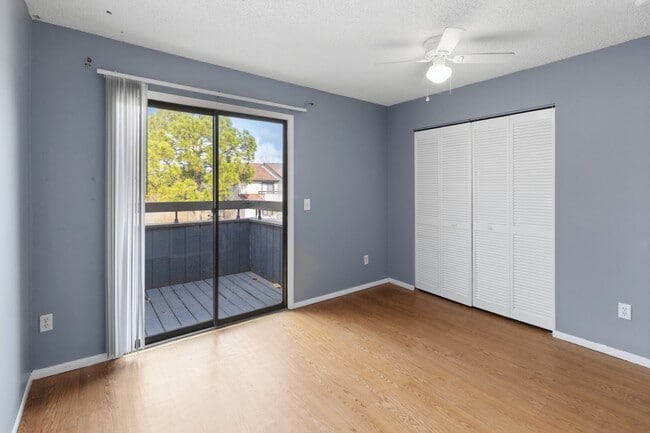 Building Photo - 204 Eden Ln