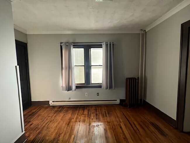 Dining Room - 727 Washington Ave