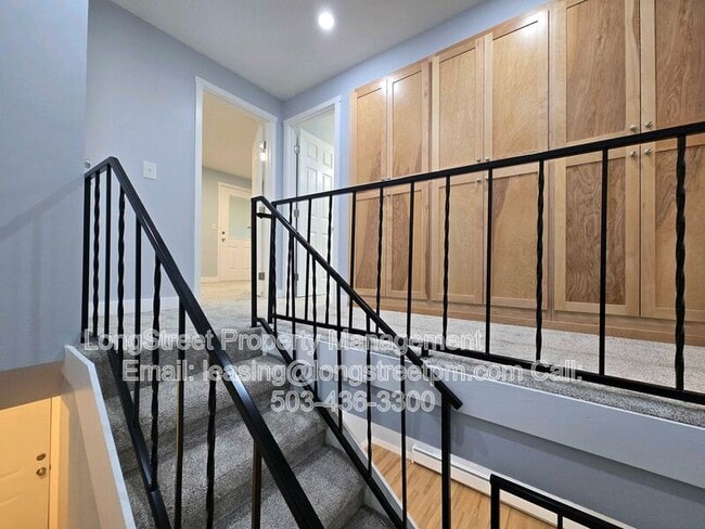 Building Photo - 3161 N Shore Dr SE