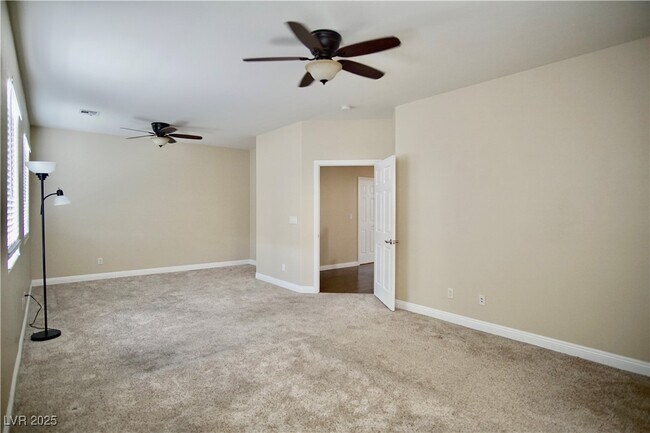 Building Photo - 10749 Turquoise Valley Dr