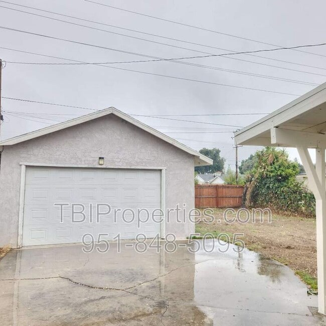 Building Photo - 3485 Belle St