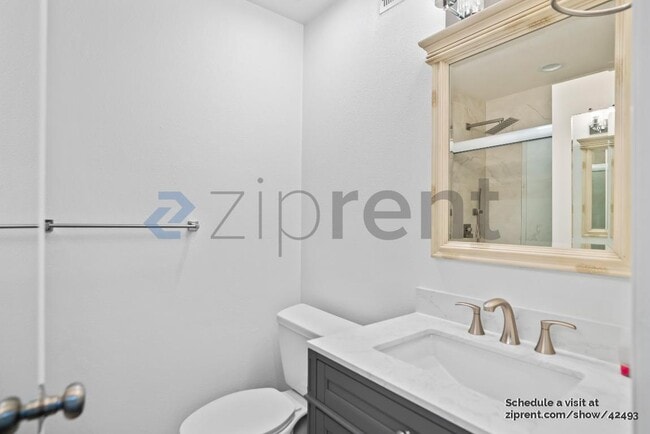 Building Photo - 516 Tanager Rd