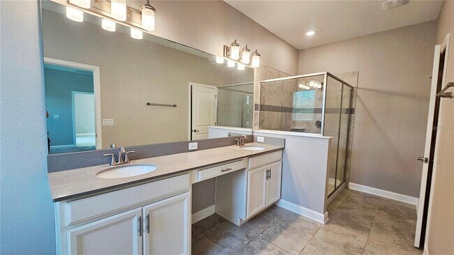 Building Photo - 11048 Sweetgum Woods Dr
