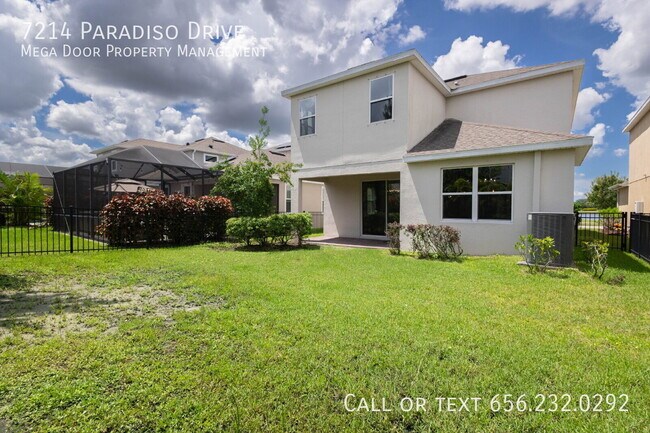 Building Photo - 7214 Paradiso Dr