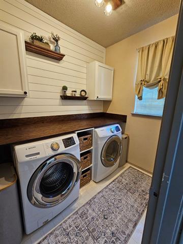 Building Photo - 4611 Shorewood Dr