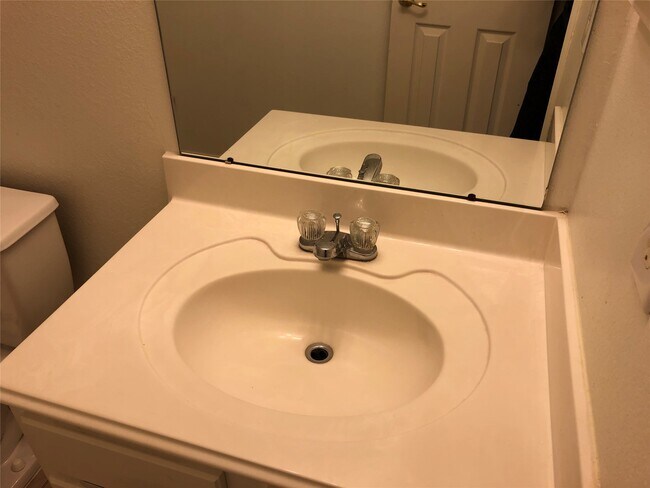 Building Photo - 8531 Ashford Green Ln