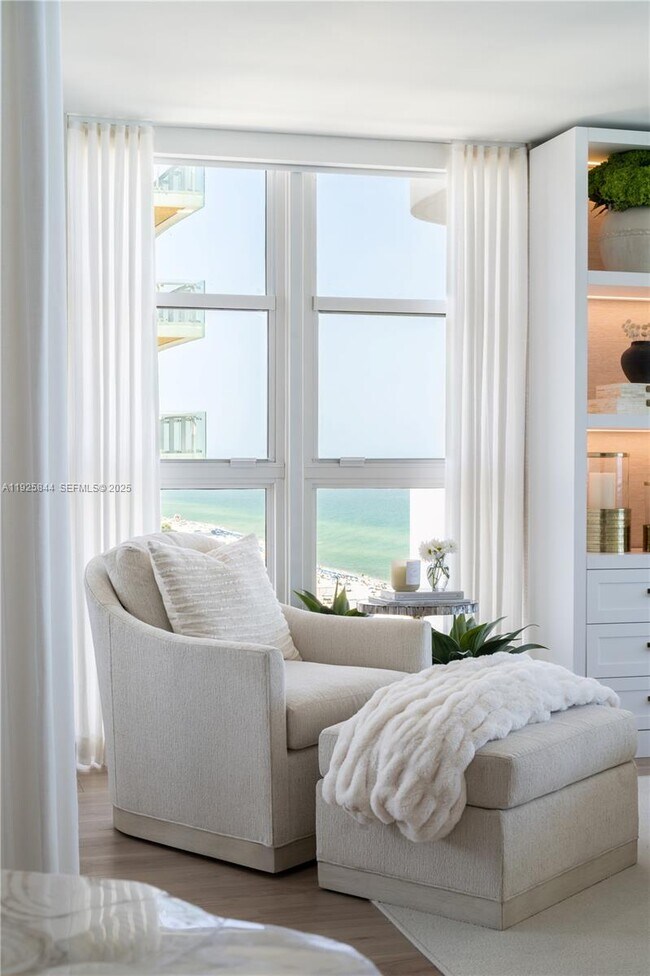 Building Photo - 5757 Collins Ave