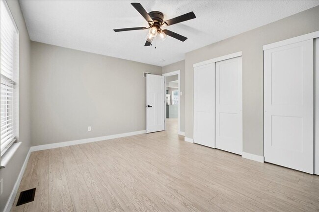 Building Photo - 779 Boca Raton Dr