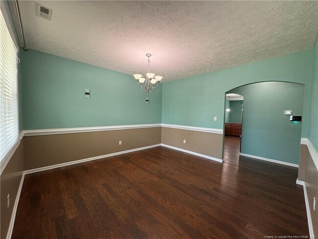 Building Photo - 4007 Beaubien Dr