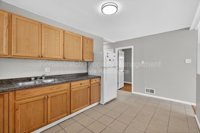 Building Photo - 10201 Gourock Dr