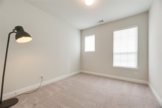 Building Photo - 8102 Foraker St