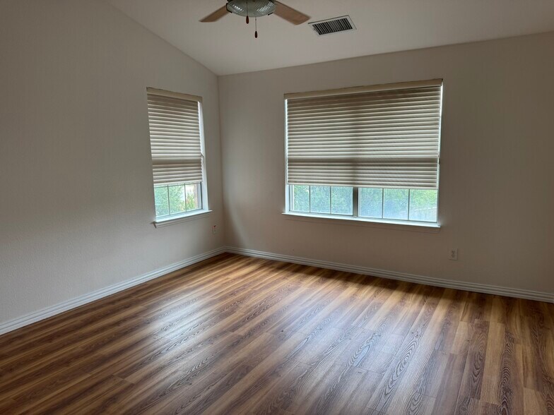 Bedroom#1 - 1355 Chase Ln