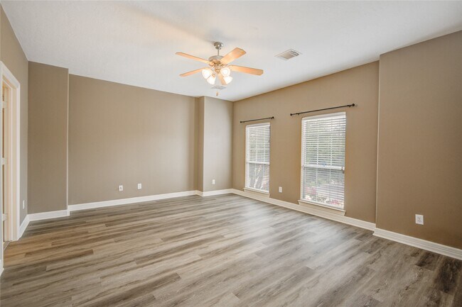 Building Photo - 13619 Brookbluff Ln
