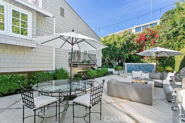 Building Photo - 1010 Emerald Bay