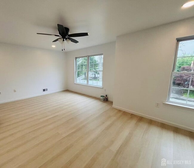 Building Photo - 109 Zoar Pl
